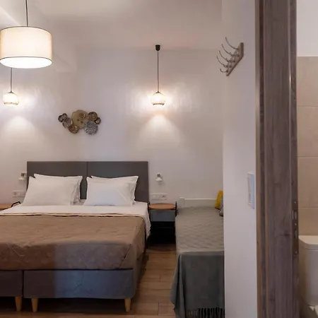 Panteronisia View * Angairia