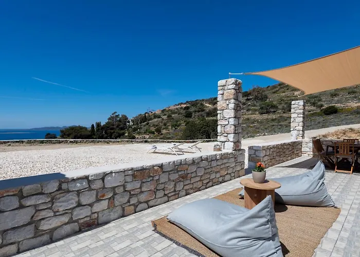 Semesterbostad Panteronisia View *